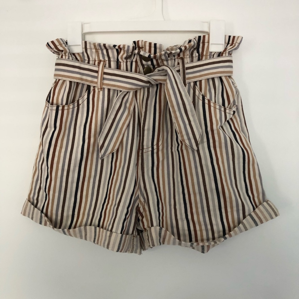 Paper bag shorts